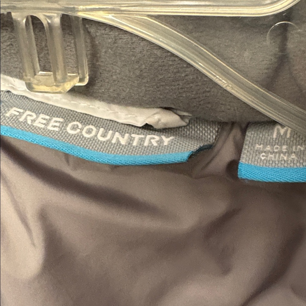 Free Country white puffer vest. 50% down. SZ XL - Picture 6 of 9